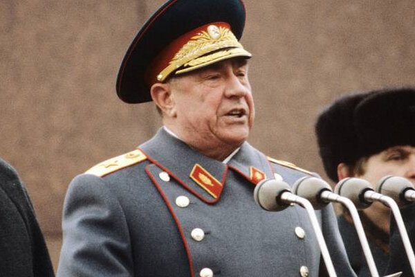 Что говорил последний маршал Советского Союза о Ельцине?