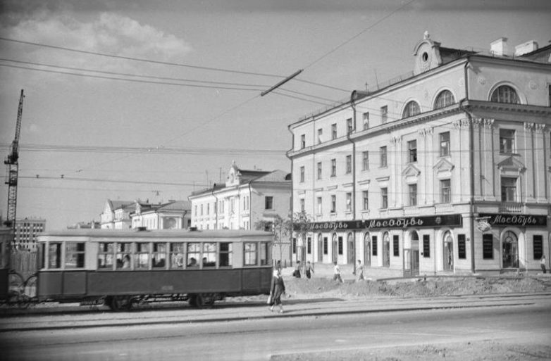 Архивные фотографии знаменитого района Москвы
