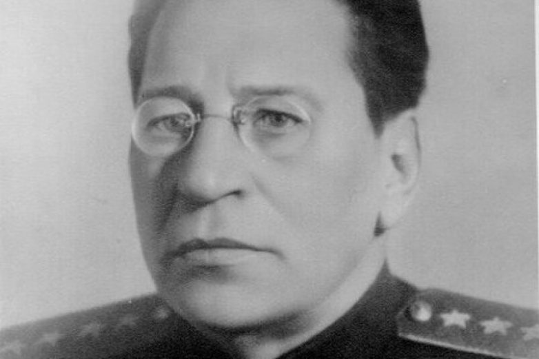 Что сказал товарищ Сталин генералу Пуркаеву, после того как стало известно о том, что тот имел связи с немецкой горничной