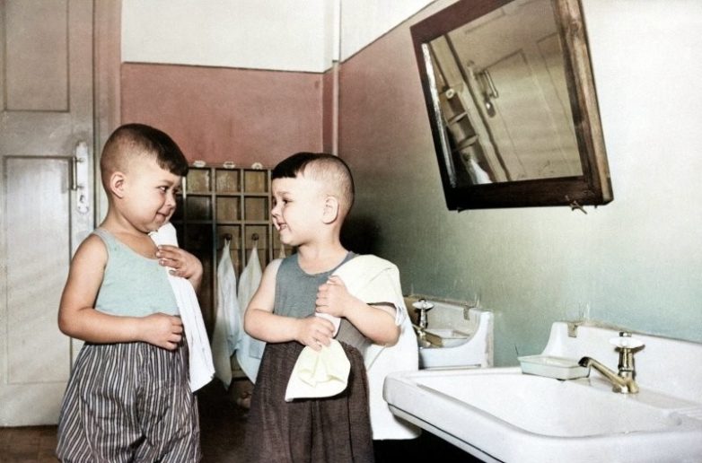 Новая жизнь советских чёрно-белых снимков