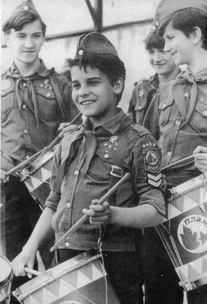 Советское детство в ностальгических фотографиях