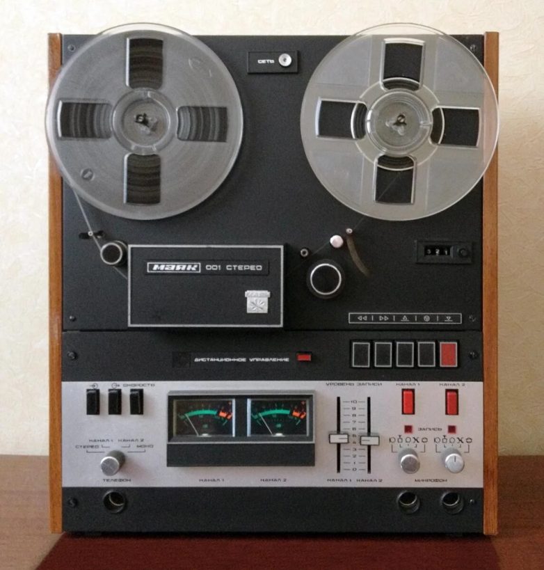 Редкие снимки аудиотехники Советского Союза