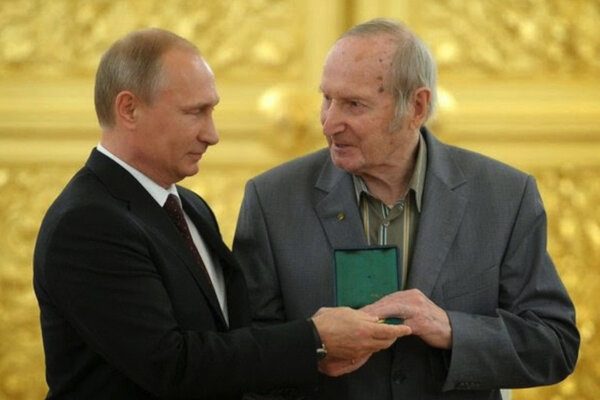 Чтобы выжить в 90-е, он продал олимпийское золото, но медаль вернулась к легенде советского спорта