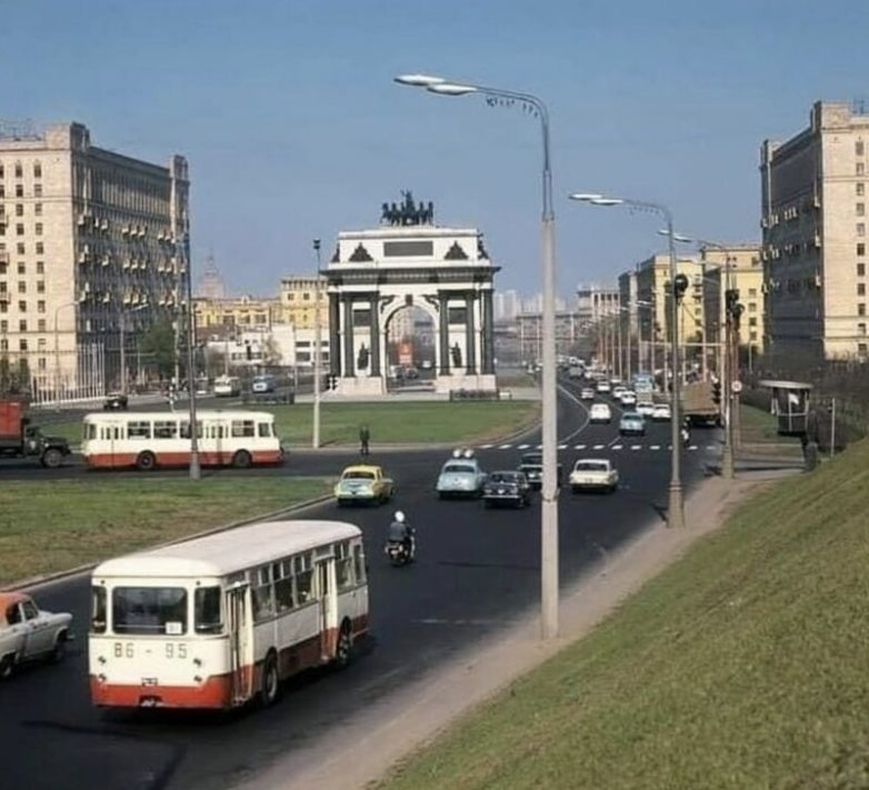 Советская жизнь в 70-е годы