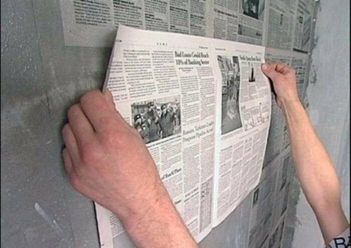Зачем в Советском Союзе под обои клеили газеты
