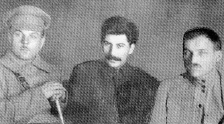 Третий сын Сталина. Почему о нём не любили говорить в СССР?