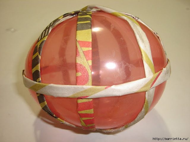 Декоративные шары из газетных трубочек