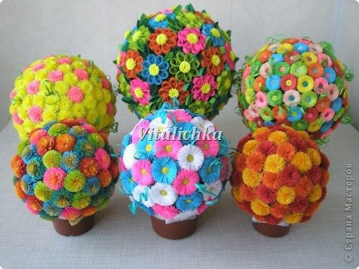 Цветочные шары из гофрированной бумаги