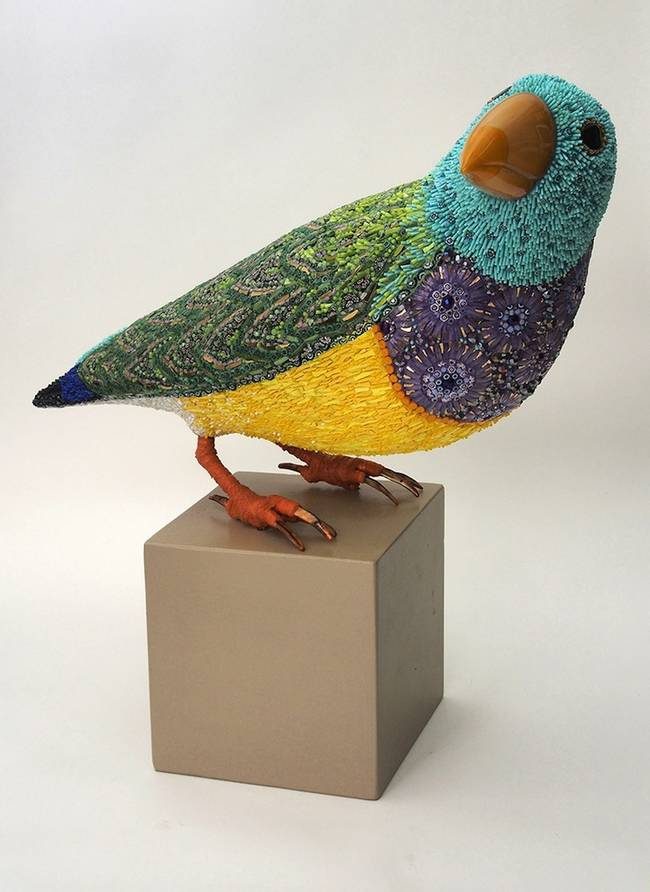 Мозаичные скульптуры птиц