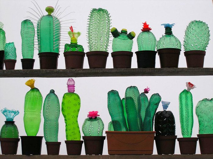 Скульптуры из пластиковых бутылок