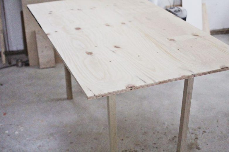 Как сделать деревянный обеденный стол