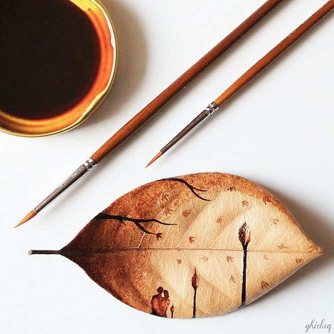 Кофейные рисунки на листьях