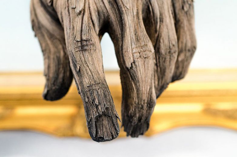 Деревянные скульптуры из керамики