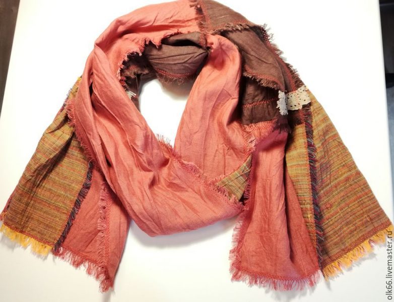 Оригинальный льняной шарф в стиле бохо