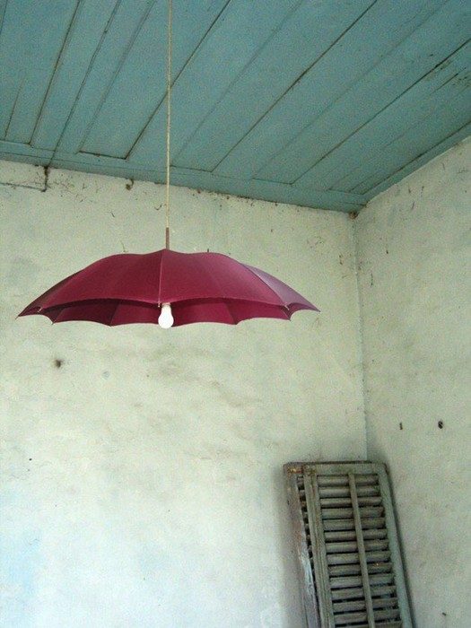Интересные идеи использования старого зонтика
