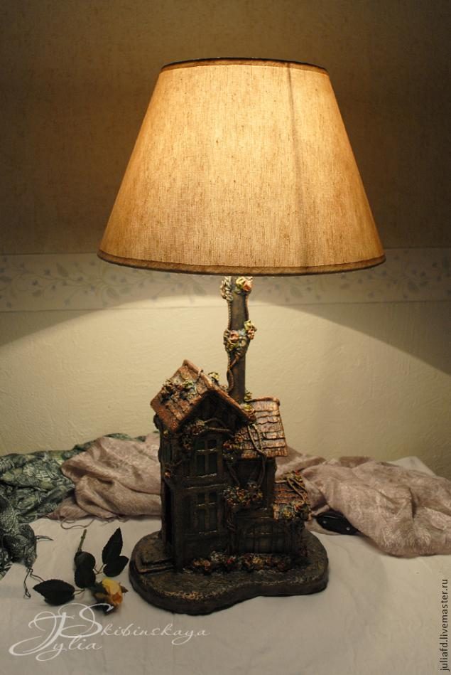 Оригинальная лампа из подручных средств