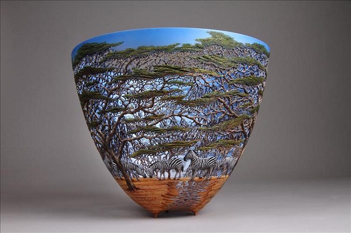 Деревянные вазы, декорированные карвингом от Гордона Пембриджа