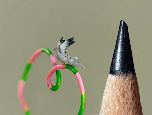Реалистичные птички, которые меньше кончика карандаша