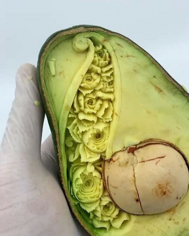 Восхитительные резные шедевры из авокадо