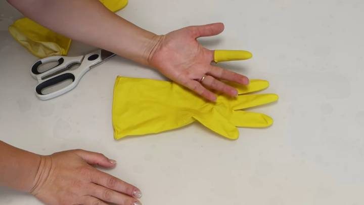 Вторая жизнь резиновых перчаток
