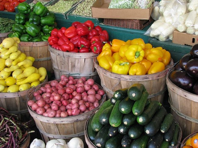 18 хитростей, чтобы сохранить овощи и фрукты свежими