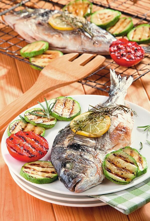 10 оригинальных рыбных блюд для мангала