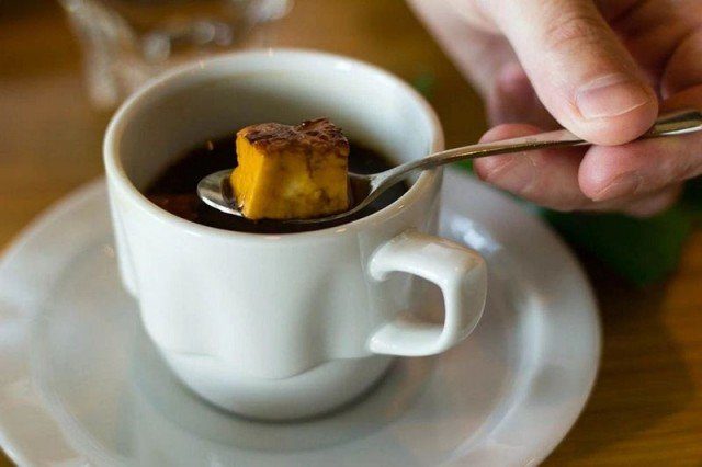 10 самых необычных рецептов кофе со всего мира