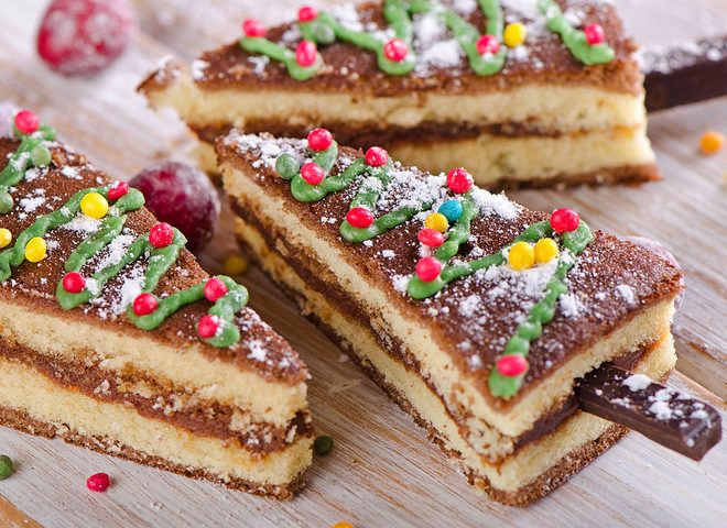 Новогодний торт «Еловый лес»