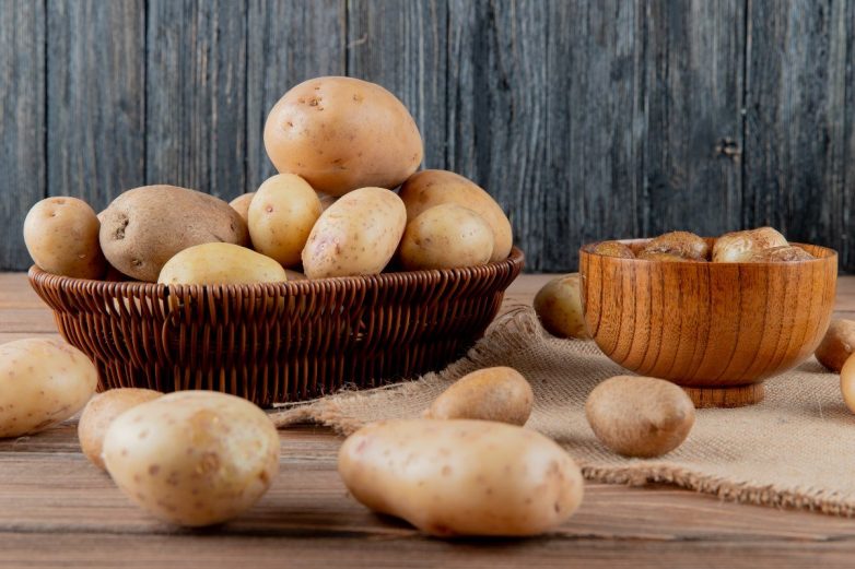 Постные блюда на каждый день: сытный супчик и картофель по-деревенски