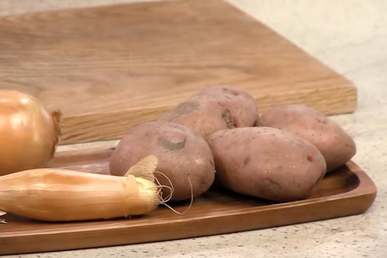 Рецепт вкусной жареной картошки от Ларисы Рубальской