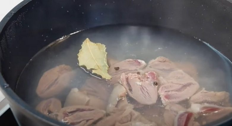 Салат из куриных сердечек, по-корейски