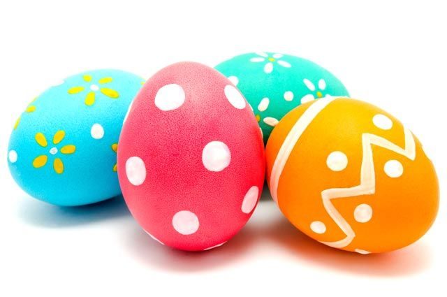 8 самых частых ошибок при окраске пасхальных яиц