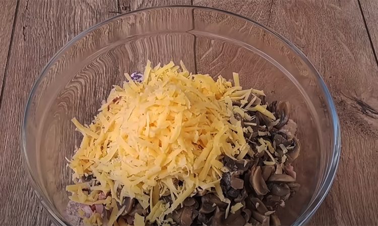 Картофельная запеканка с ветчиной и сыром