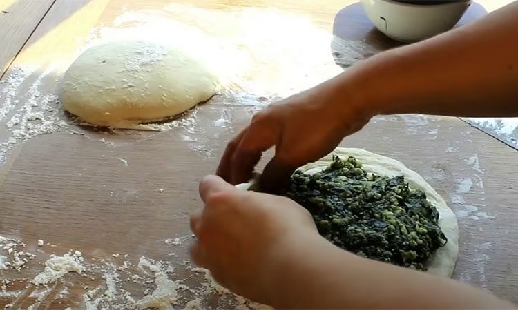 Осетинские пироги с зеленью