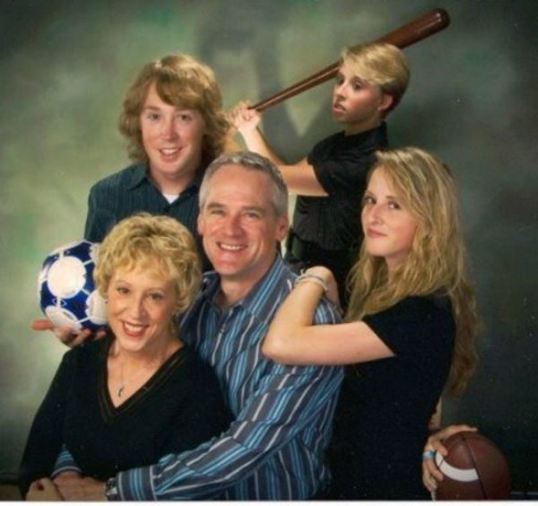 Странные семейные фото. Очень смешно!