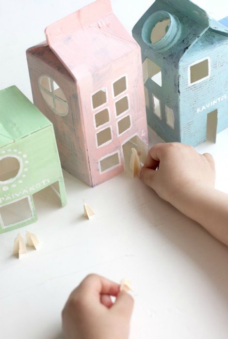 Как превратить старые коробки в детские игрушки