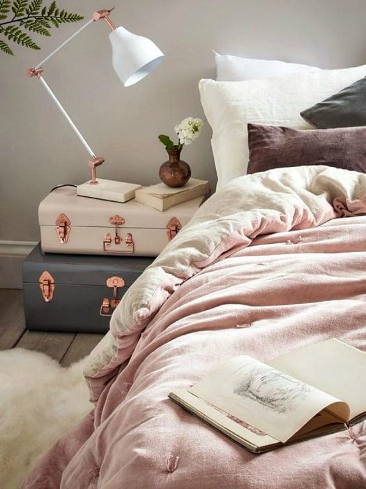 18 обалденных прикроватных тумбочек, которые украсят любую спальню