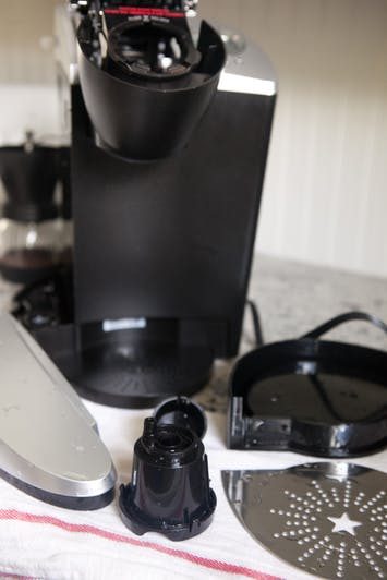 Как быстро отмыть френч-пресс или кофеварку?