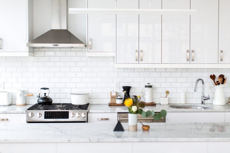 6 полезных вещей, которые сэкономят кухонное пространство
