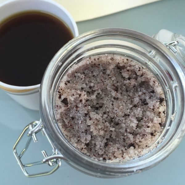 15 полезных способов использования кофейной гущи и кофе в зёрнах