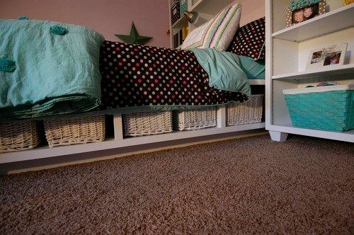 Какие вещи можно спрятать под кровать?