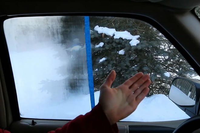 Как справиться с запотевшим стеклом в автомобиле