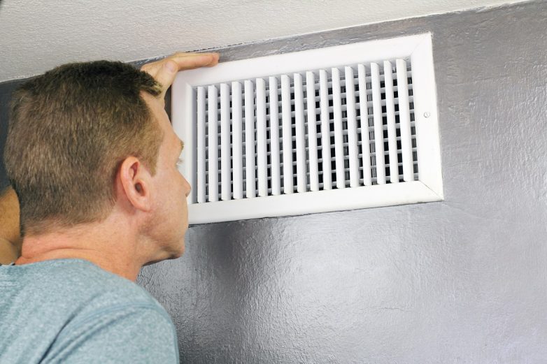 Как проверить работу вентиляции в квартире