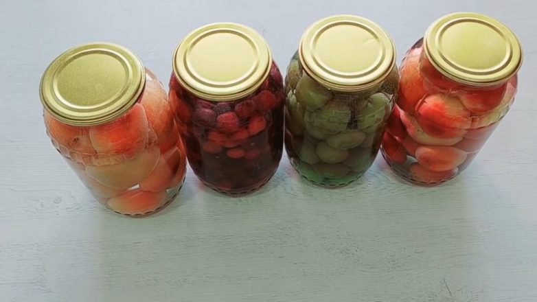 Как хранить фрукты и ягоды, чтобы они оставались свежими и сочными целый год
