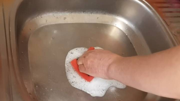 Как прочистить канализацию без вантуза