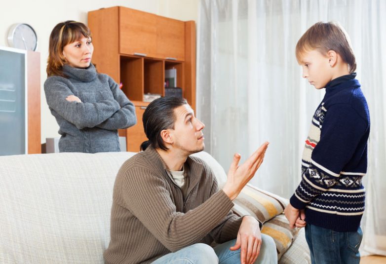 «Трудные» родители: чего нельзя говорить детям