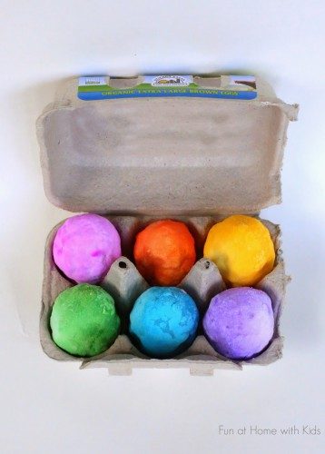Волшебные яйца: Поделки на Пасху для детей