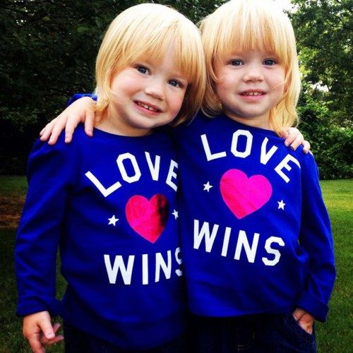 20 трогательных фото близнецов