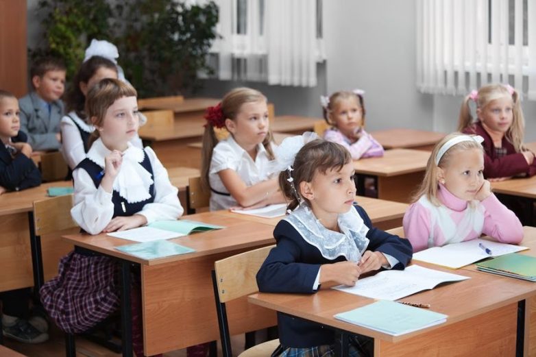 70% школьников России имеют расстройства психики