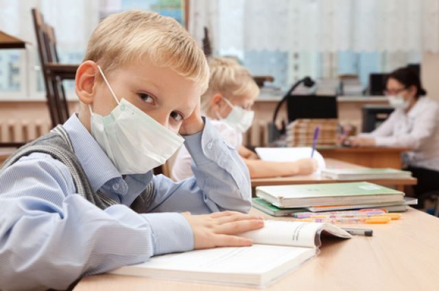 Непривитых от гриппа детей не пустят в школу
